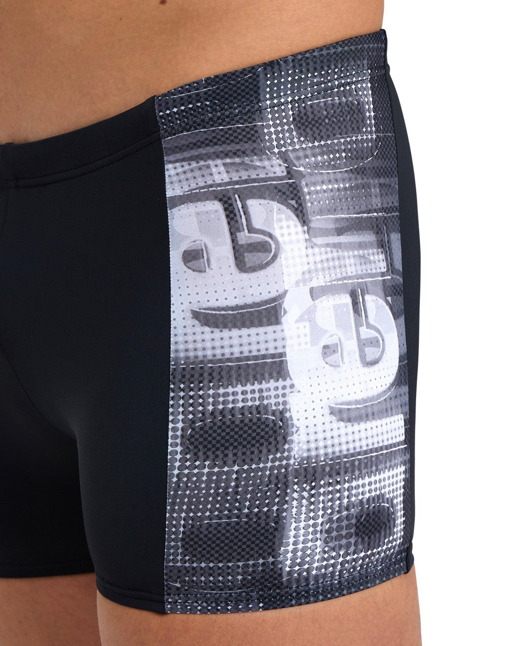 M Overlap Swim Short black-whitemulti